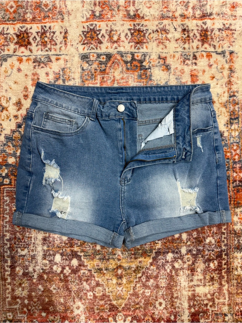 SHEIN Men’s Distressed Denim Shorts Light Wash Size Large